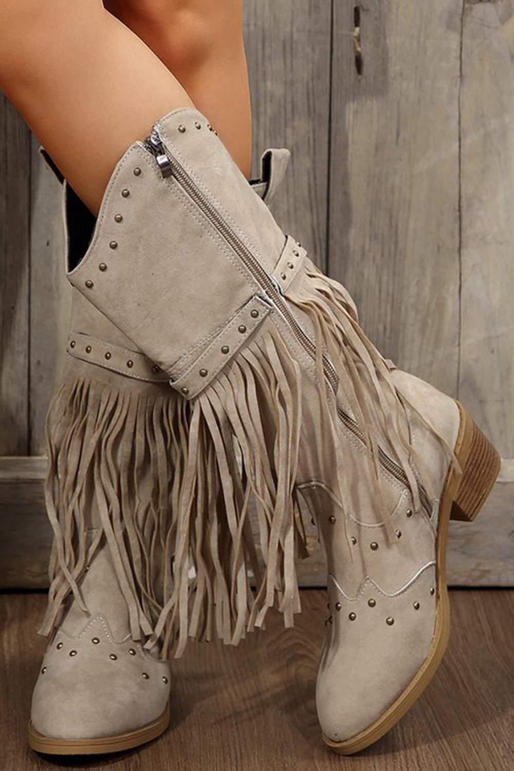 Vintage Black Chunky Heel Tassel Rivet Decor Zipper V-Cut Boots