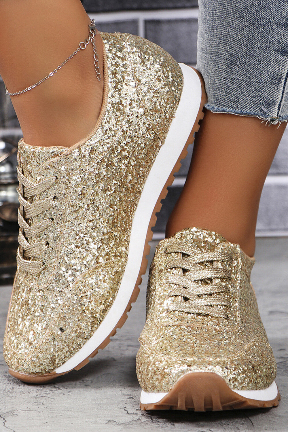 Casual Fashion Sequins Glitter Lace Up Running Shoes Sneakers