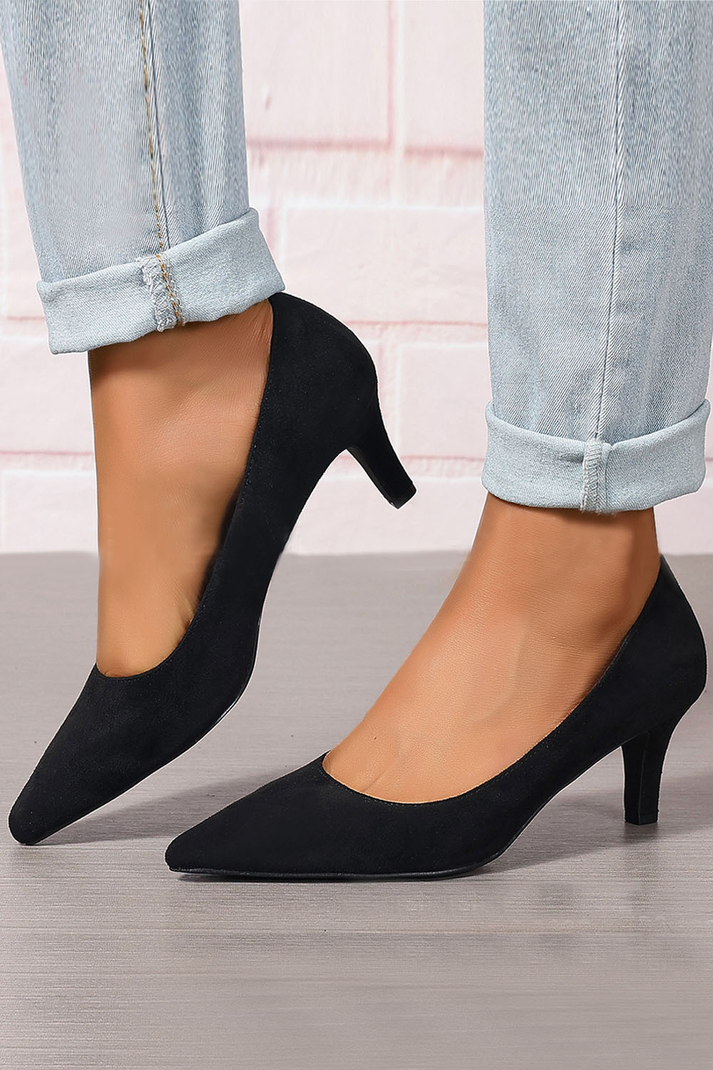 Casual Solid Color Pointed Toe Fine Heel Pumps